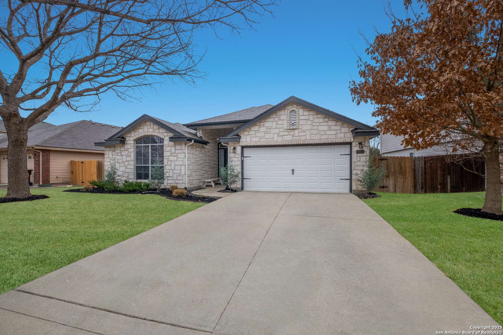 San Antonio, TX 78254-6011,10926 PALOMINO BEND