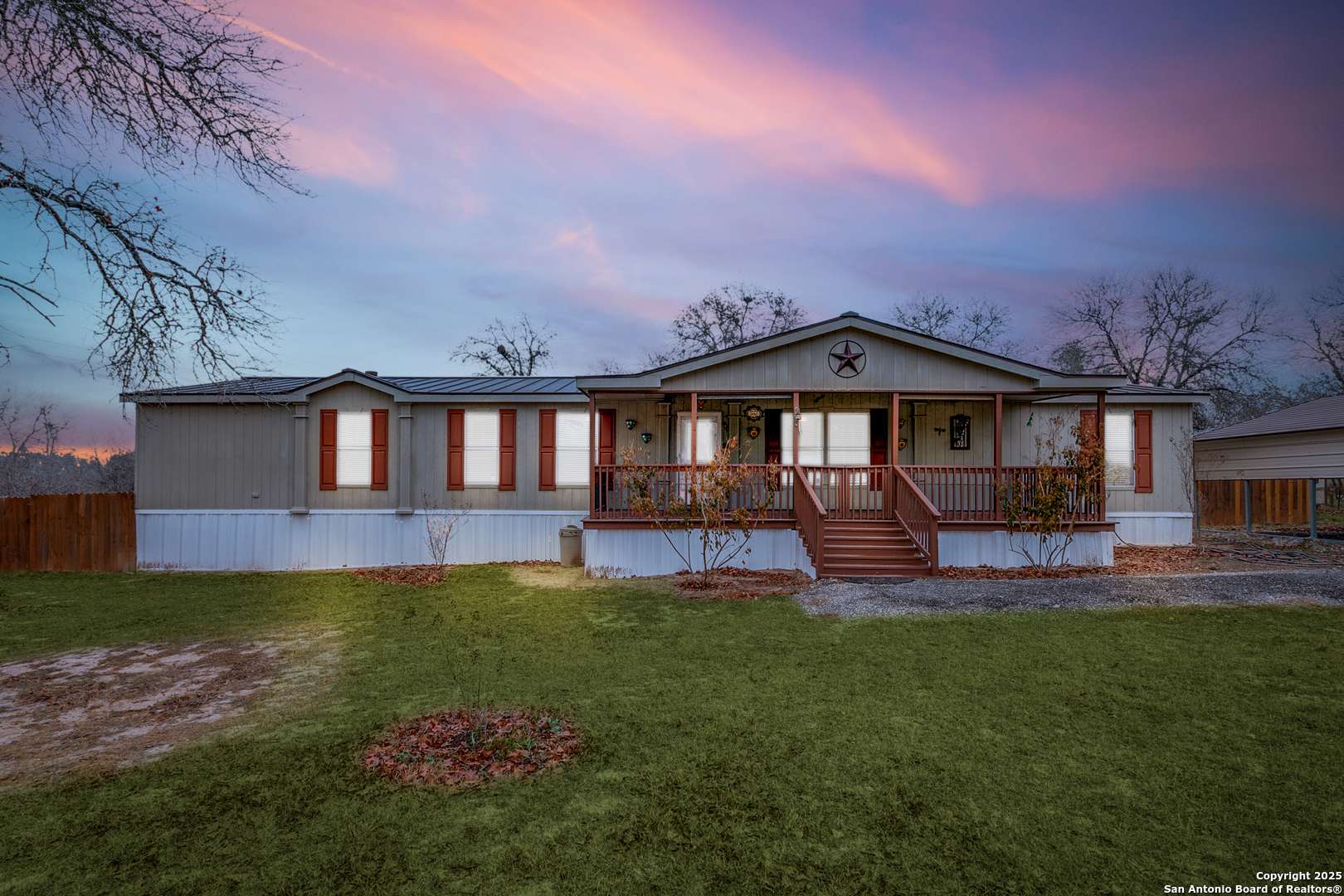 Poteet, TX 78065,270 MICHAEL RD
