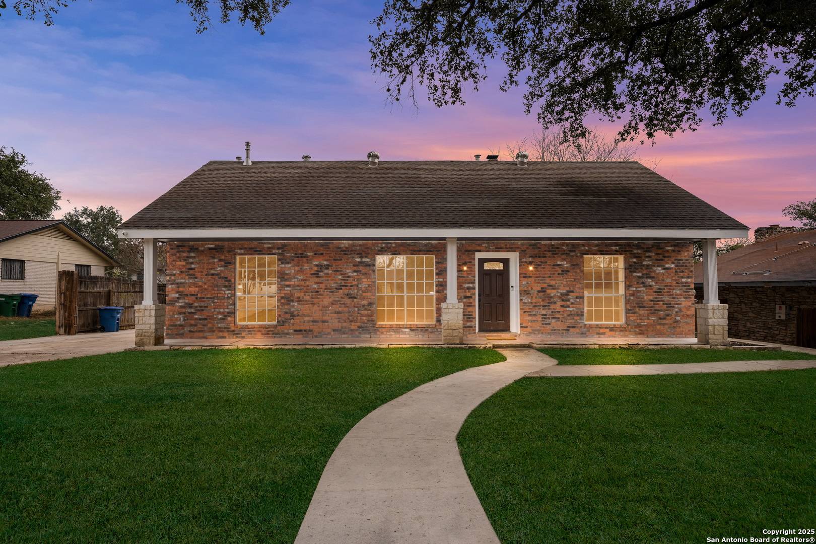 San Antonio, TX 78240-2302,5723 BOGART DR