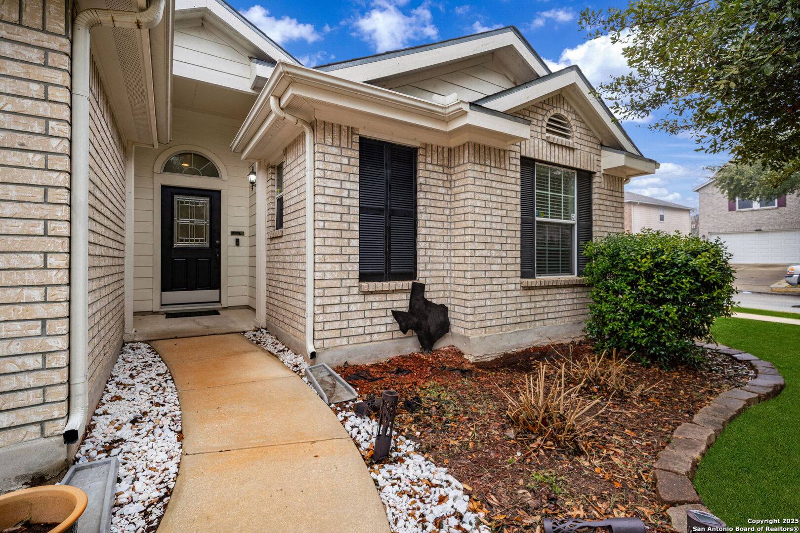 Schertz, TX 78108-2327,4105 WENSLEDALE DR