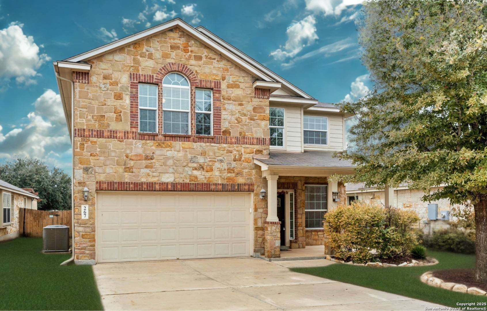 New Braunfels, TX 78130-7509,267 OAK CREEK WAY