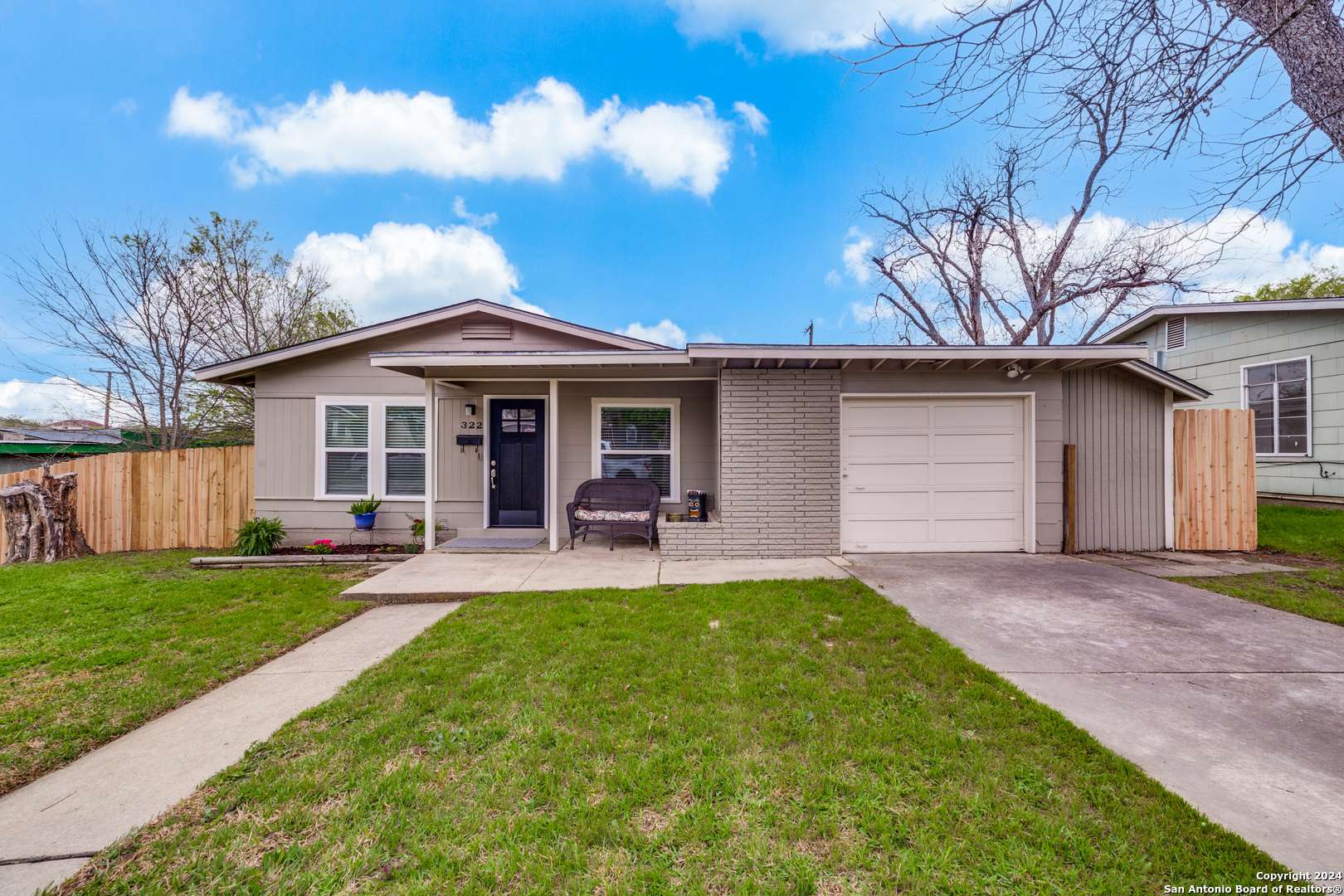 San Antonio, TX 78223-2448,322 HOWERTON DR