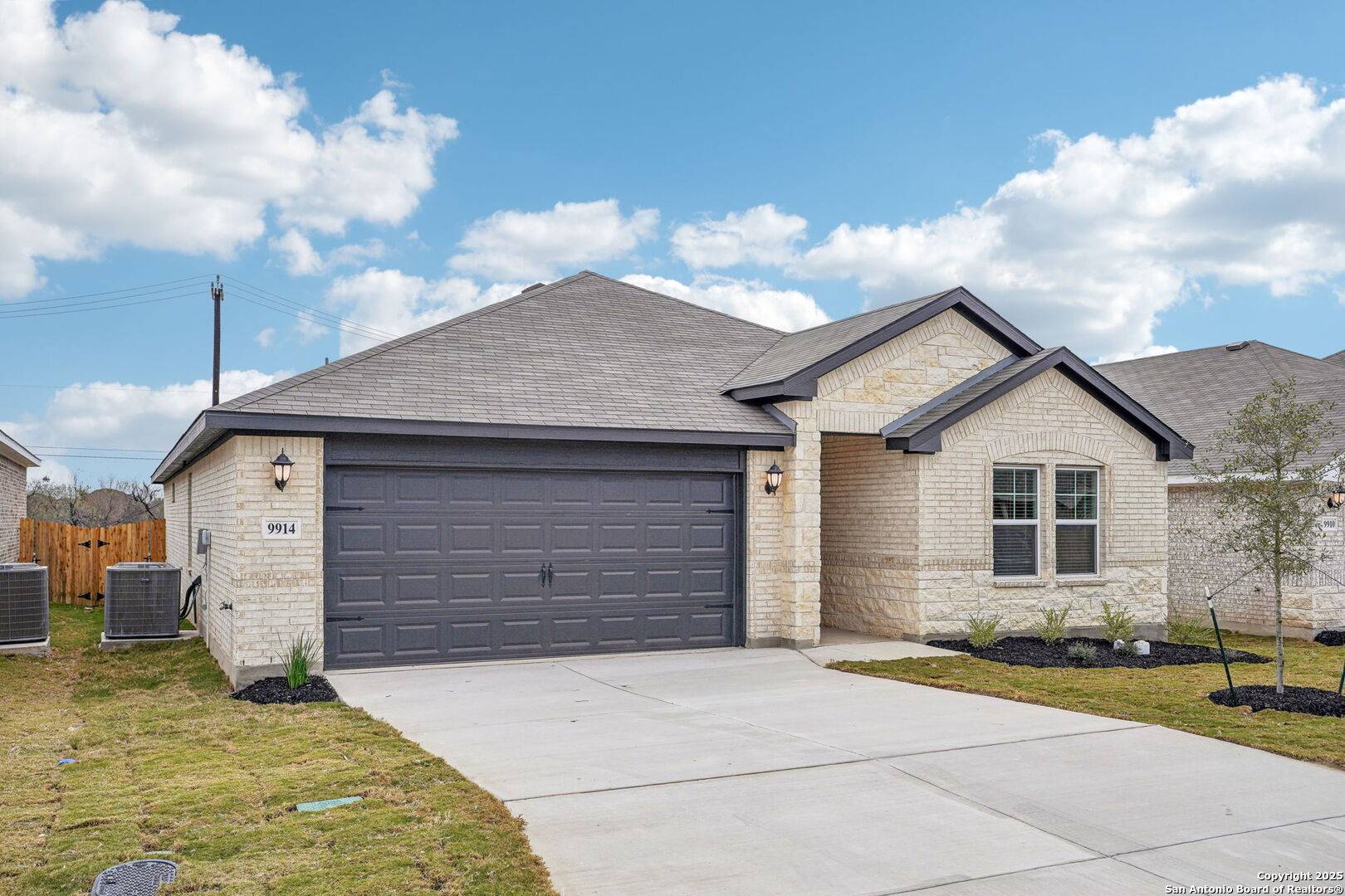 San Antonio, TX 78254,9914 Chestnut Walk
