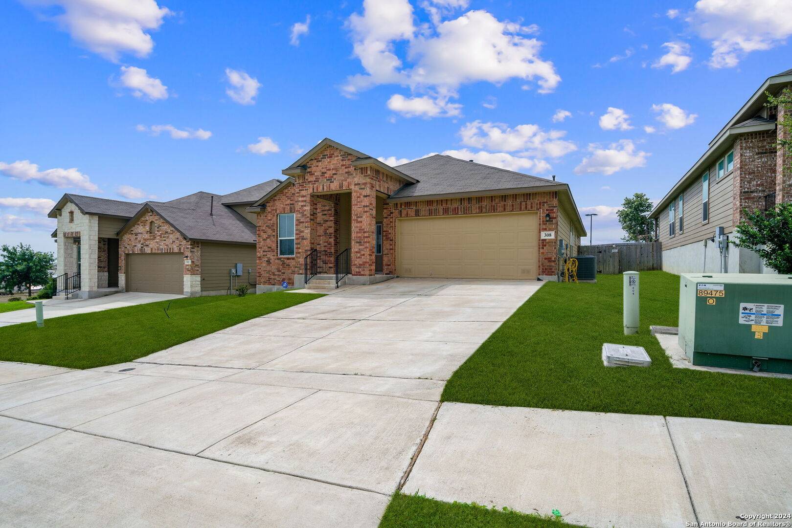 Cibolo, TX 78108,308 Country Mill