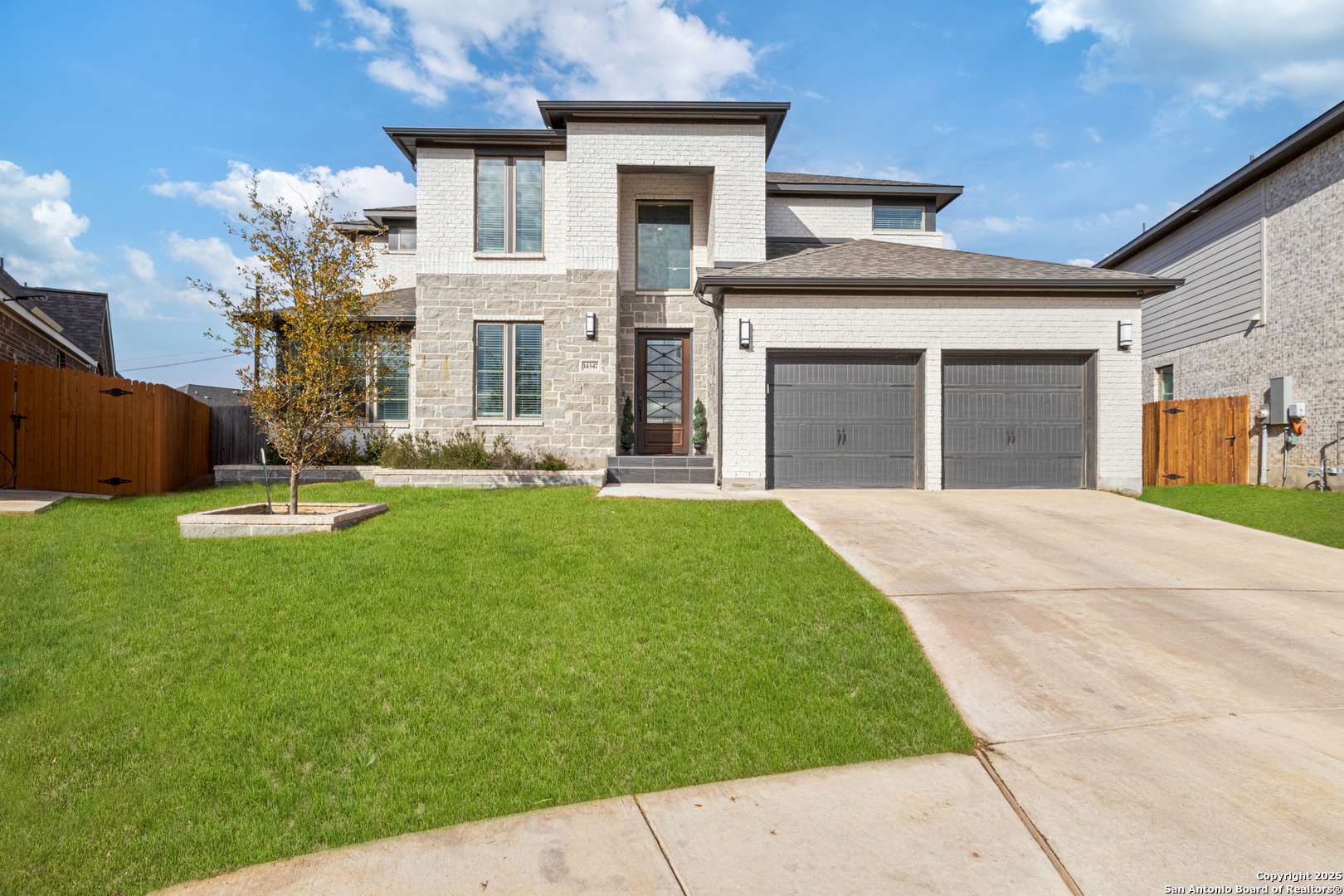 San Antonio, TX 78254,14347 Apache Wls