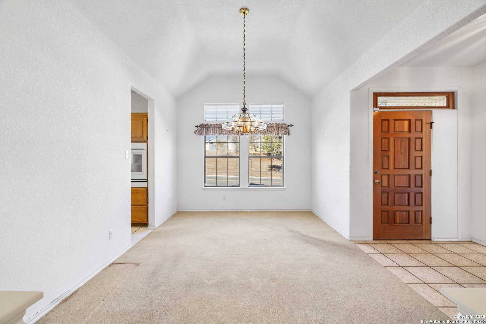 Kerrville, TX 78028-6519,100 BRAEBURN CIR