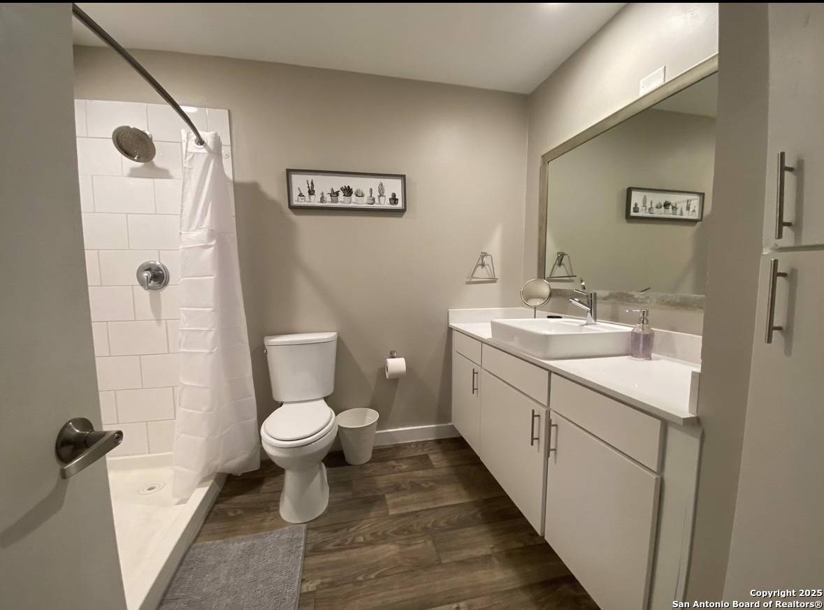 San Antonio, TX 78209,743 Brynes Dr UNIT 11