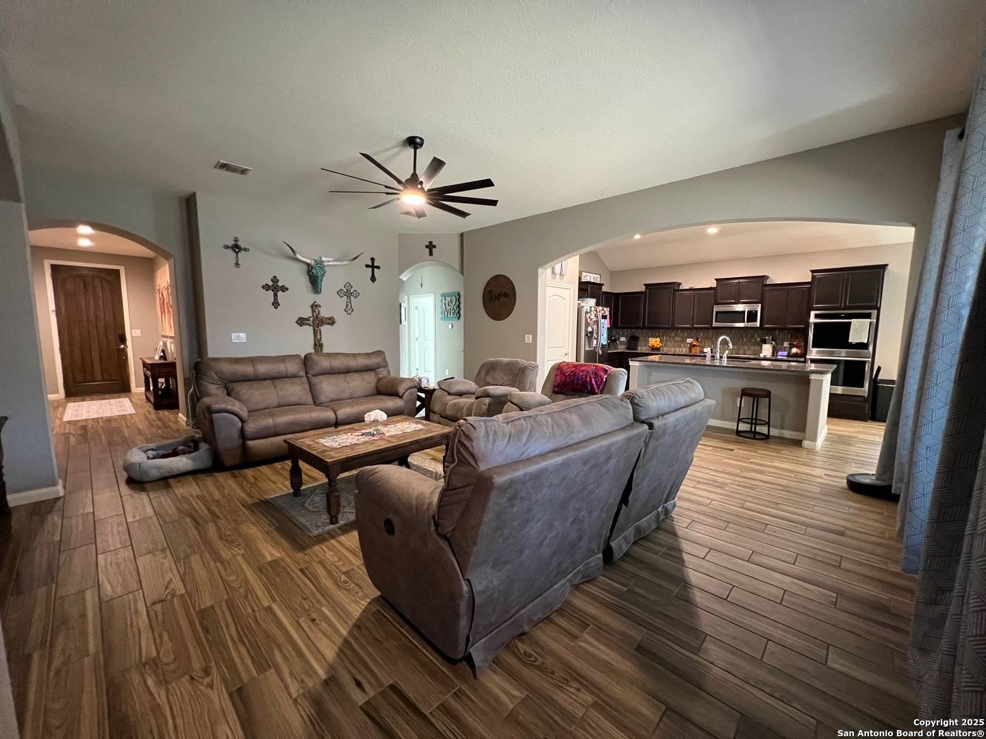 Pleasanton, TX 78064,211 Valley Forge