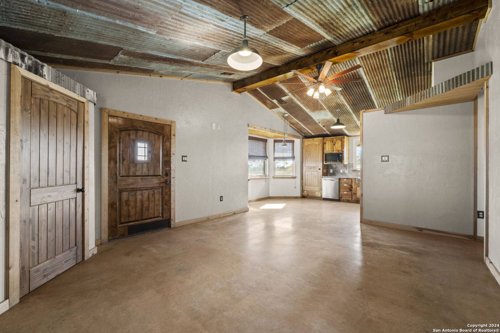 Atascosa, TX 78002,11890 Wheeler Rd
