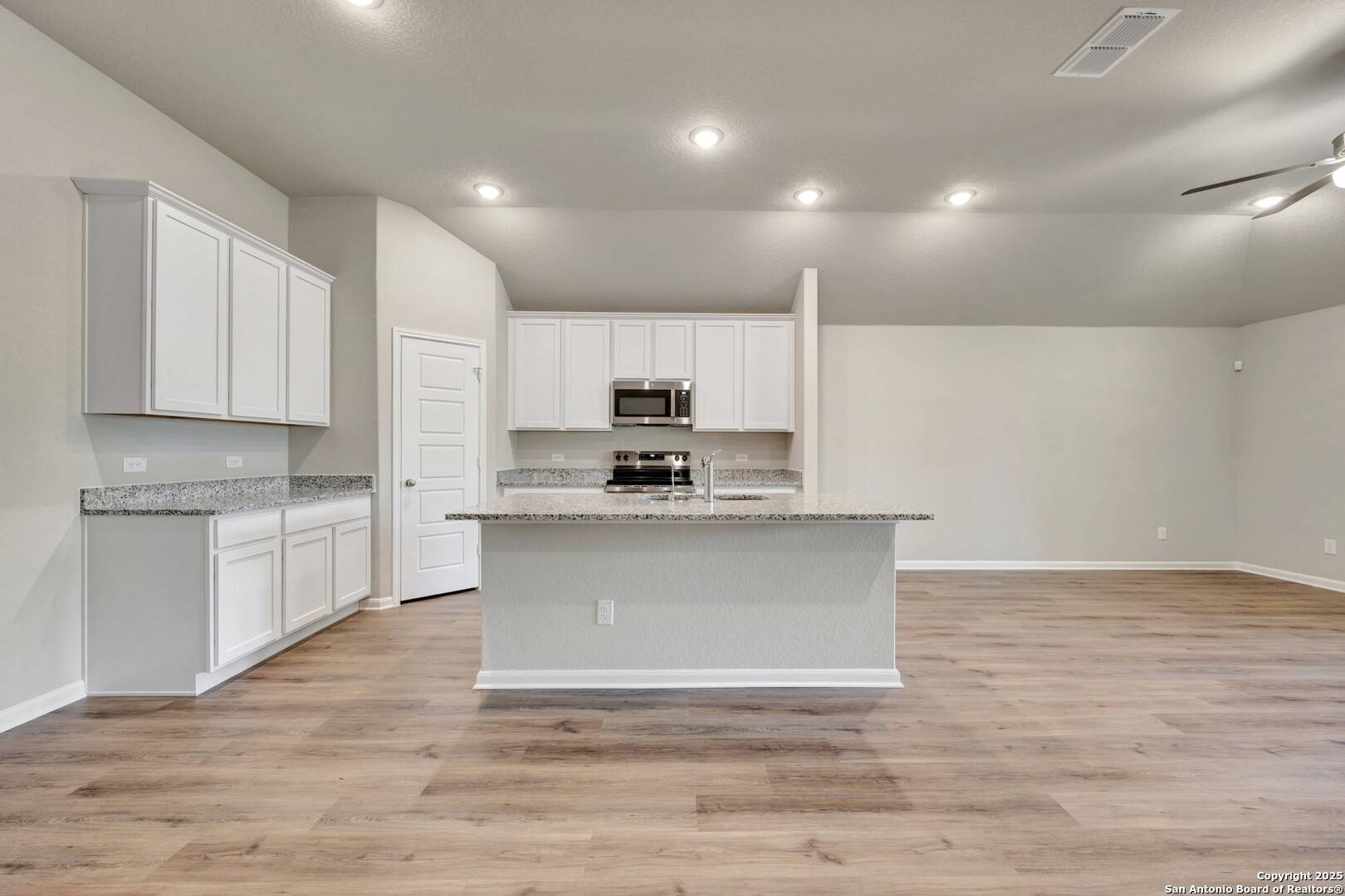 San Antonio, TX 78264,21215 Jordans Ranch Way