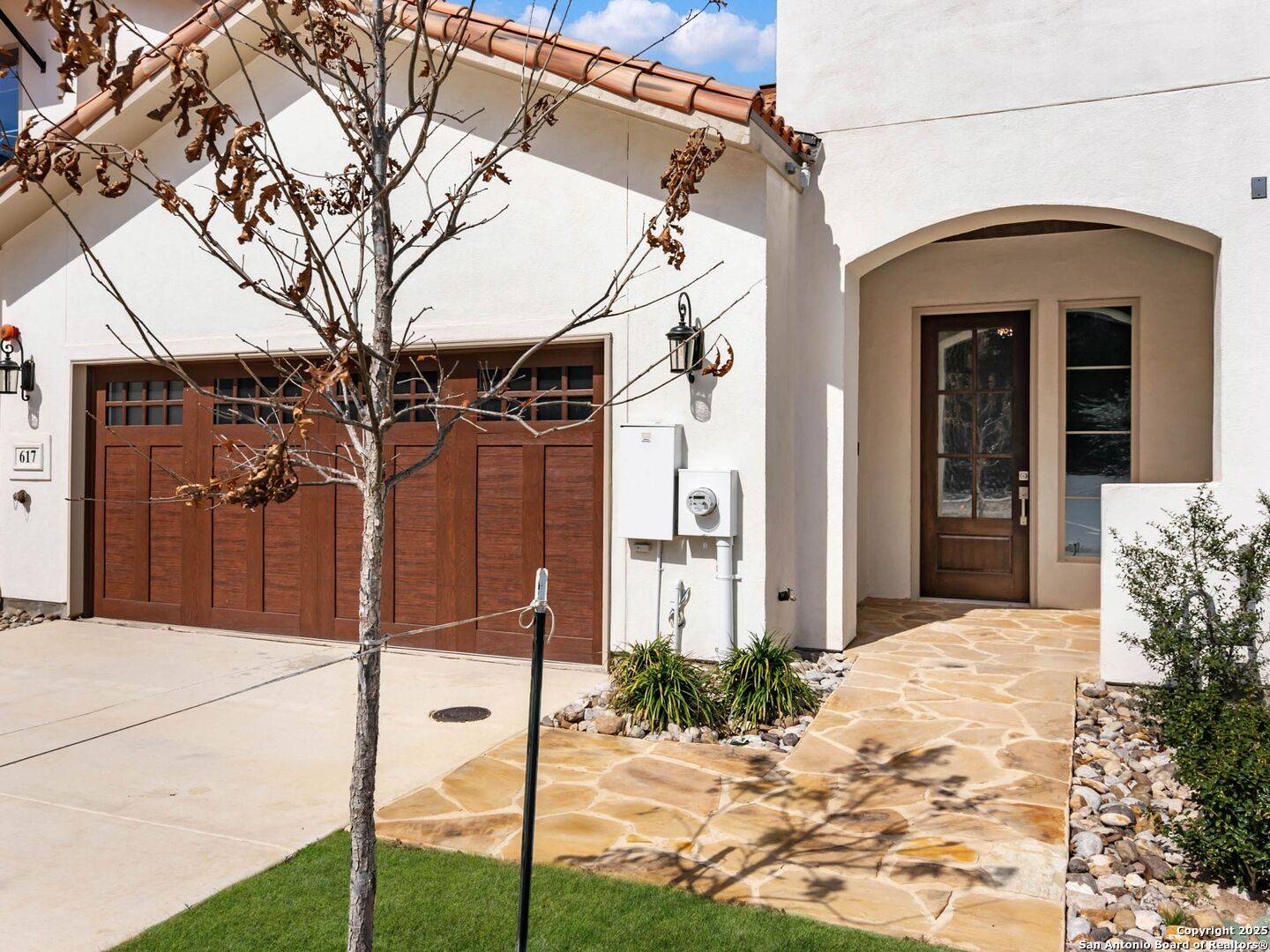 San Antonio, TX 78209-2128,617 Quarry Hts