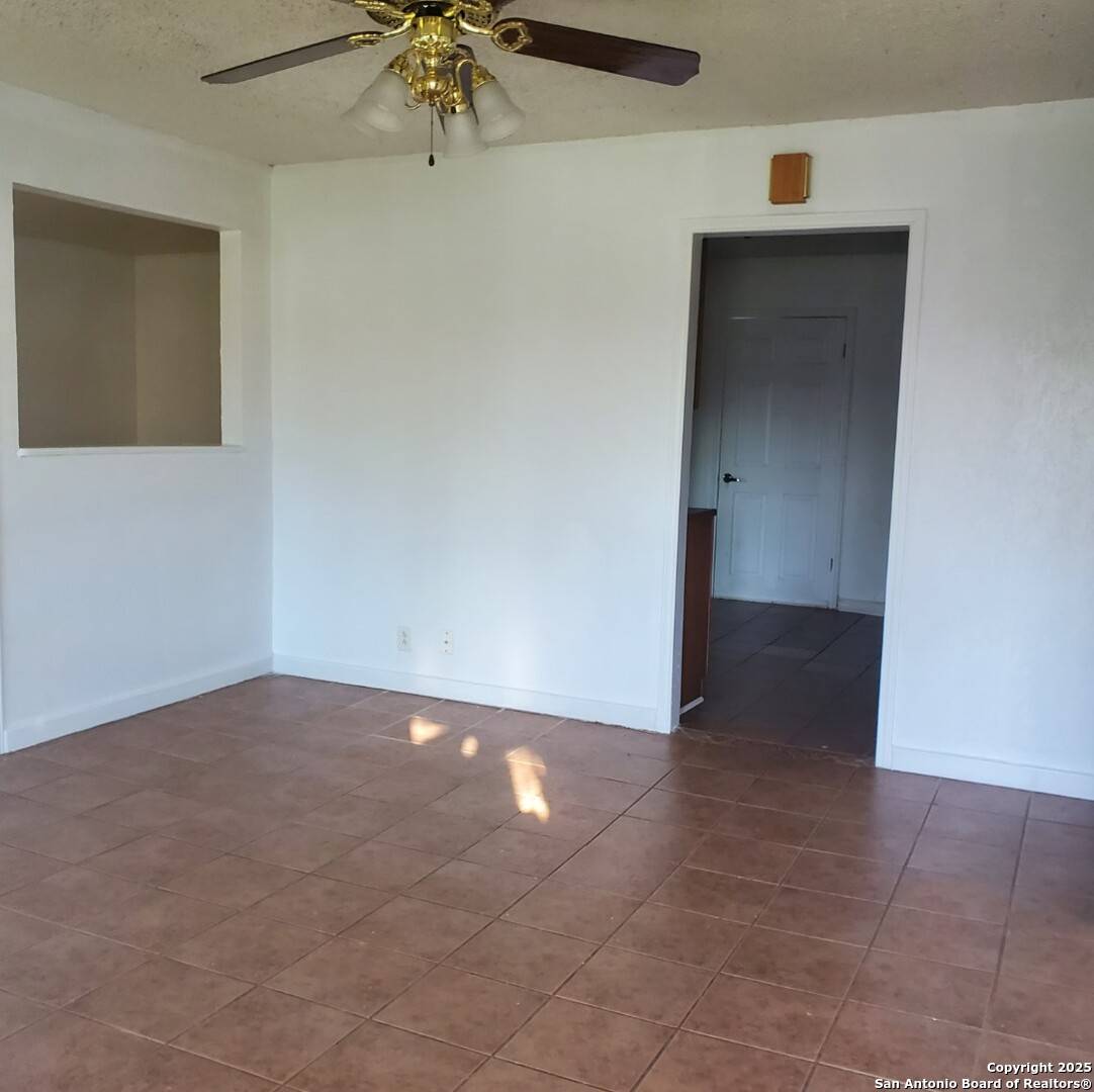 San Antonio, TX 78237-2713,1243 JEWETT ST