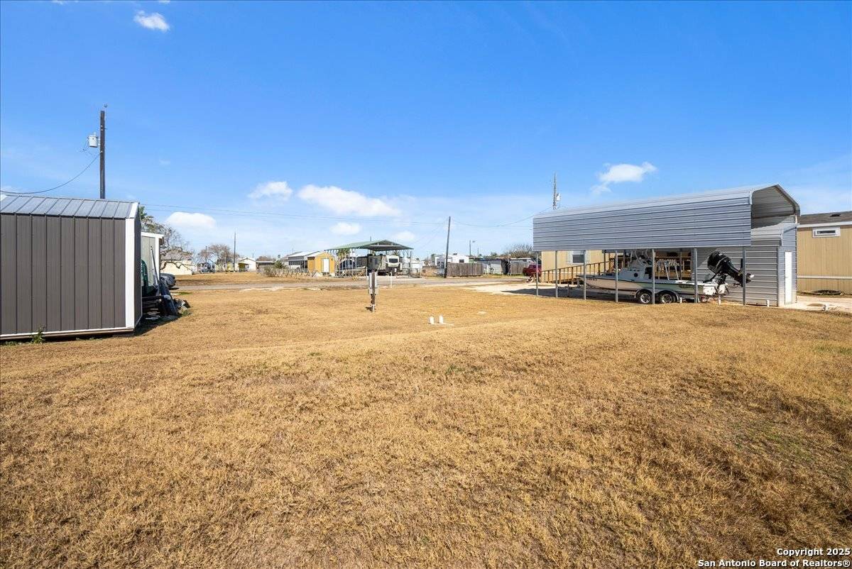 Rockport, TX 78383,129 & 131 Ling RD