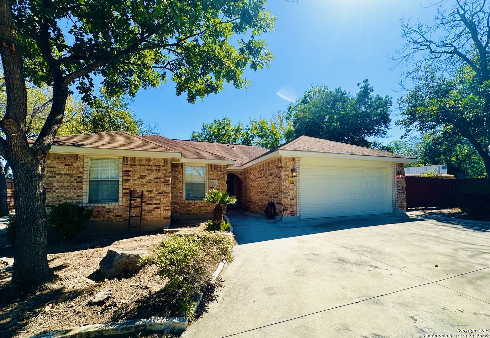 Seguin, TX 78155,5019 State Highway 123