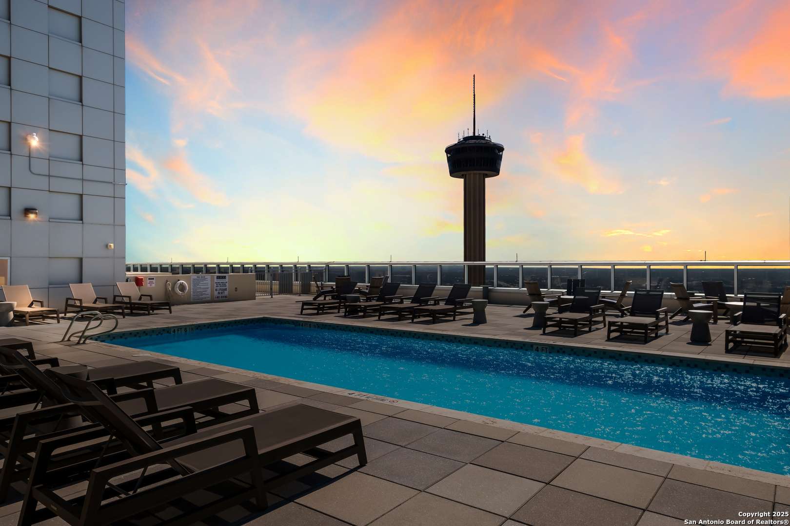San Antonio, TX 78205,610 Market St UNIT 2808