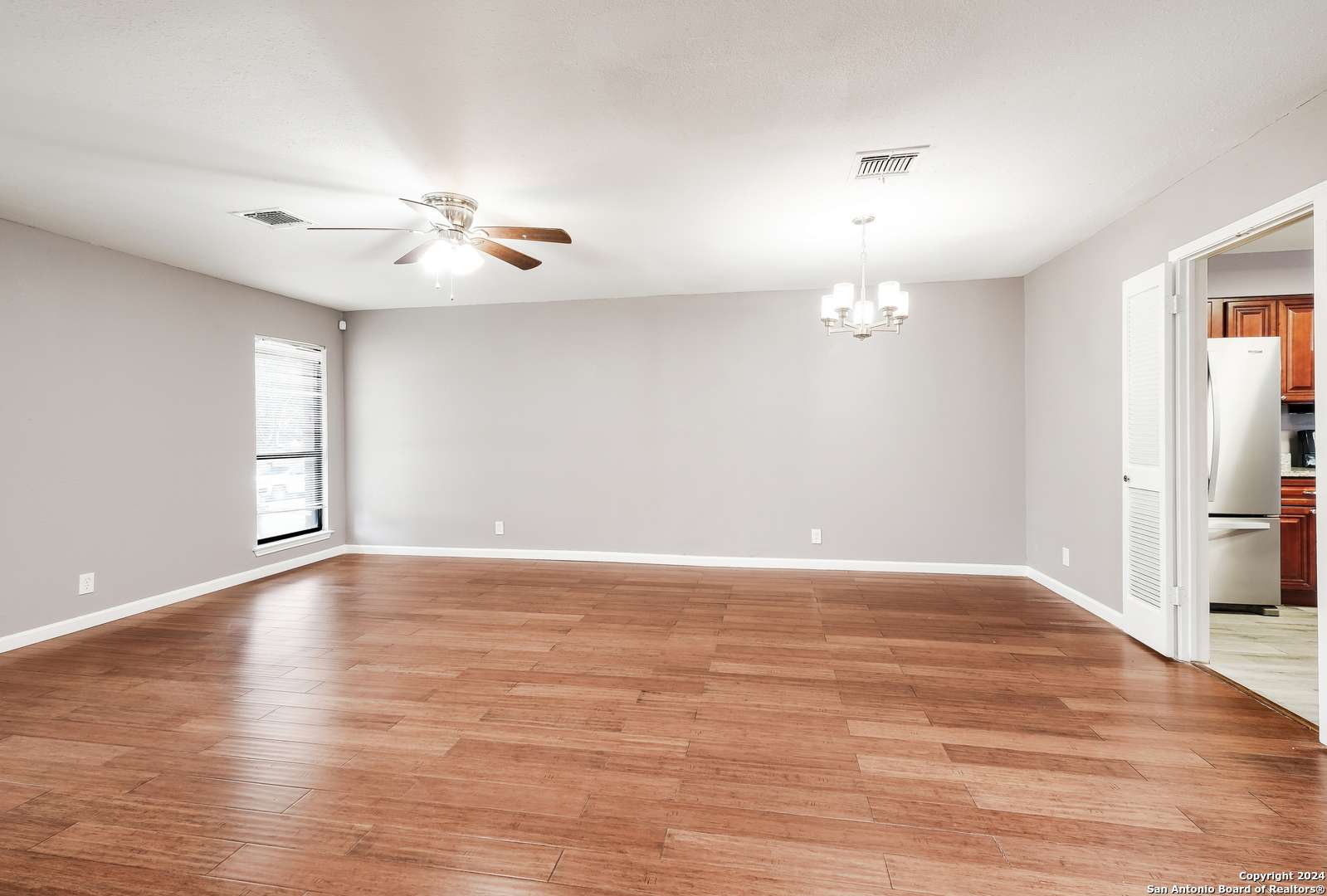 San Antonio, TX 78217-1461,13807 WOODBREEZE ST