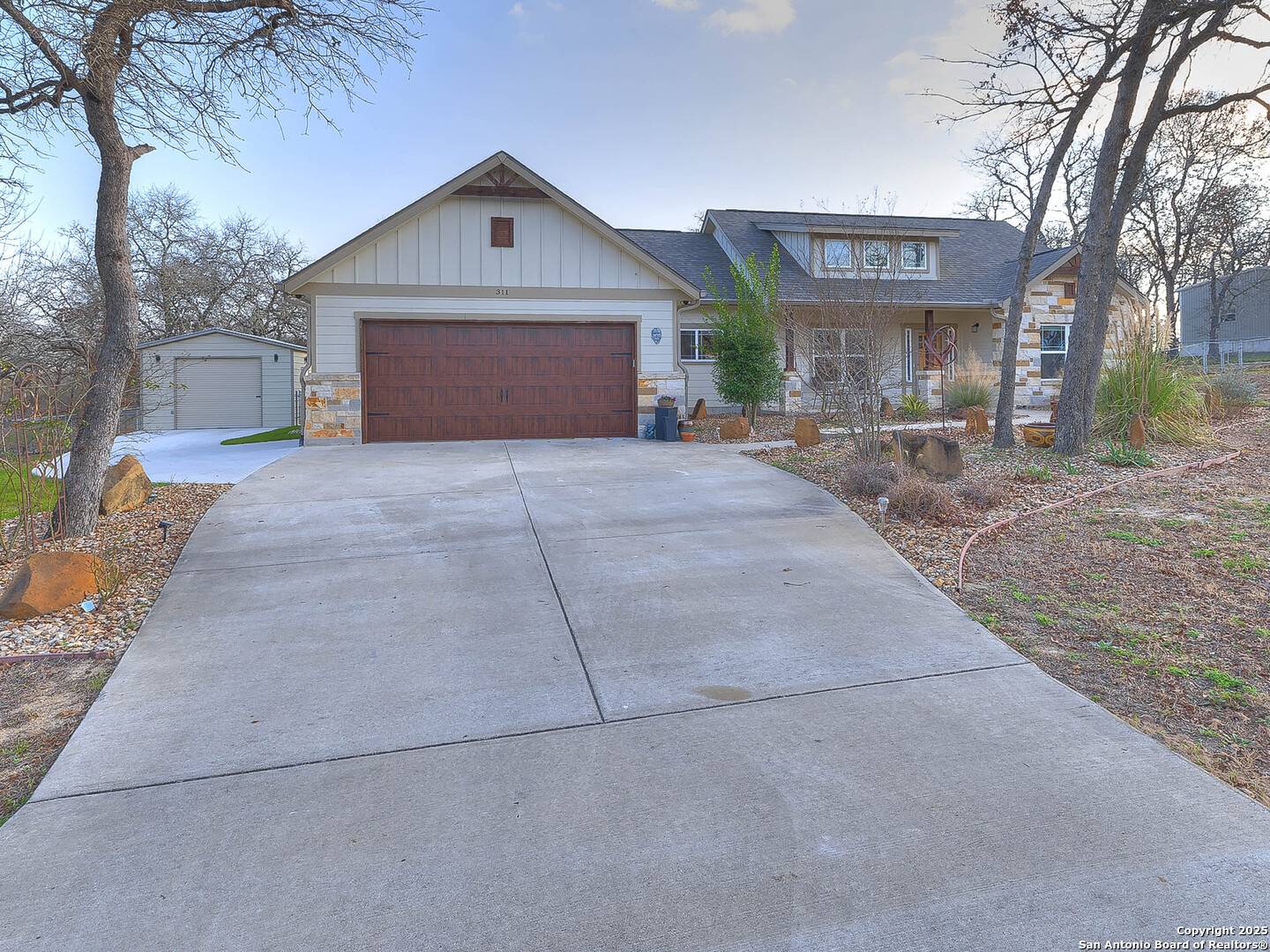 La Vernia, TX 78121,311 Cibolo Ridge