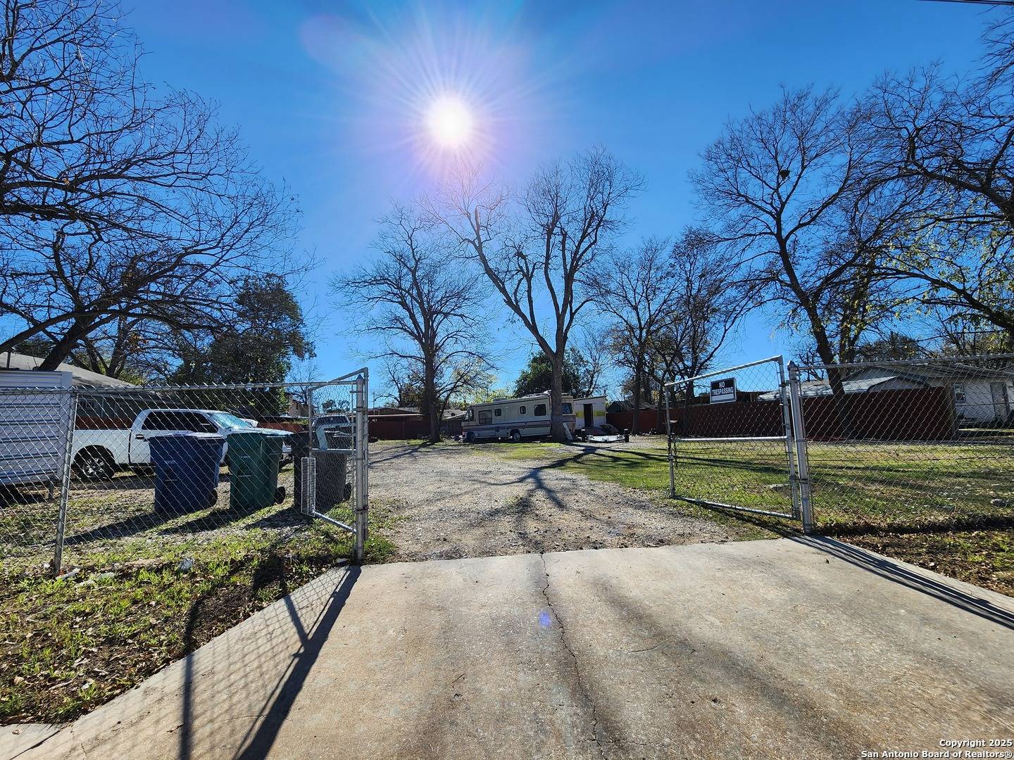 San Antonio, TX 78237,4234 MONTEREY ST