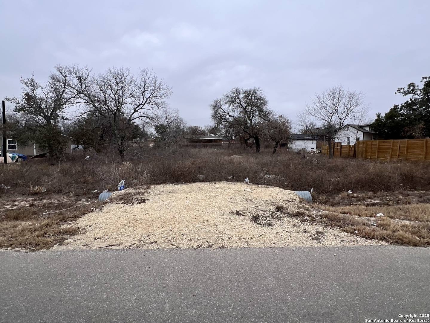 Poteet, TX 78065-4799,129 SANDY RIDGE DR