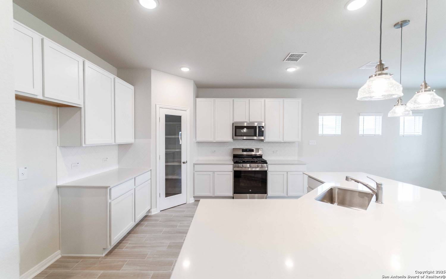 San Antonio, TX 78253,6543 Scooby Acres