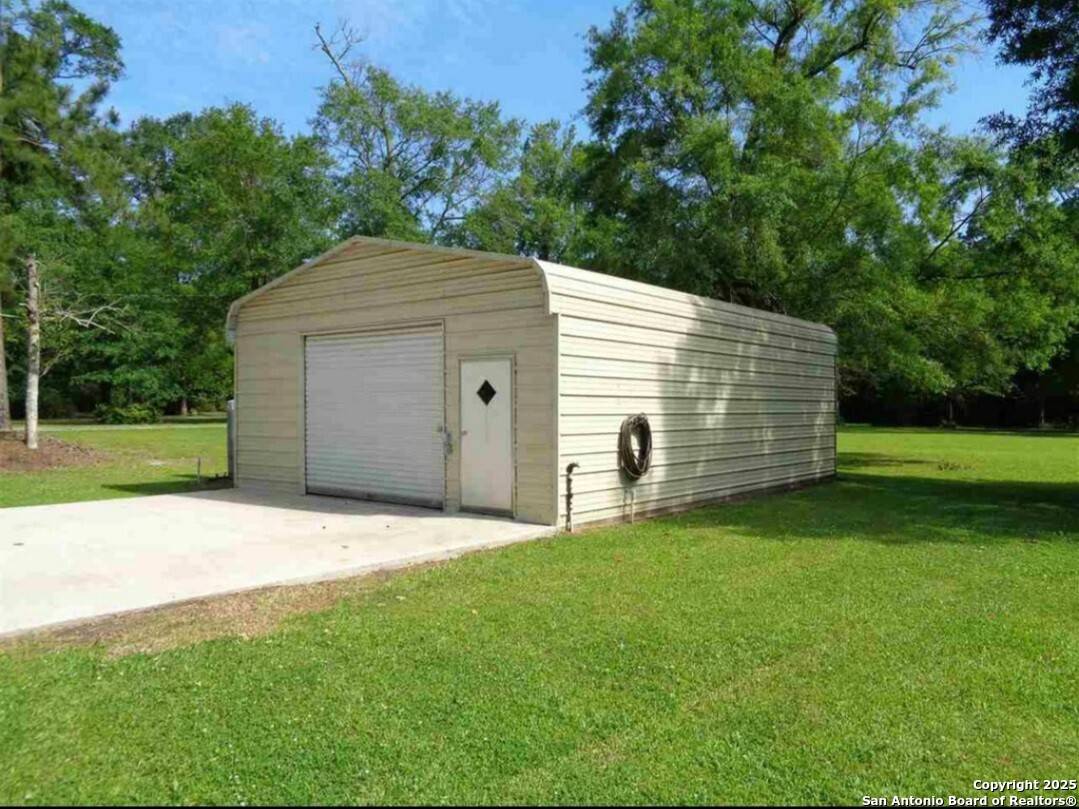 Vidor, TX 77662,785 Alamo