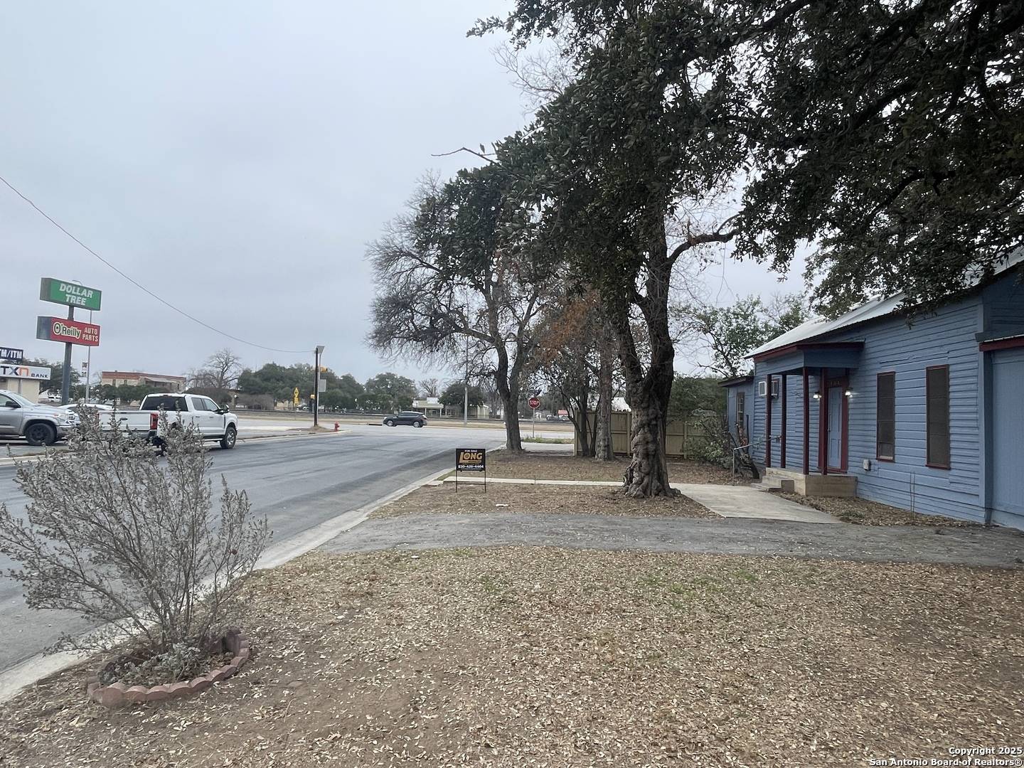 Hondo, TX 78861-2427,1903 AVENUE J