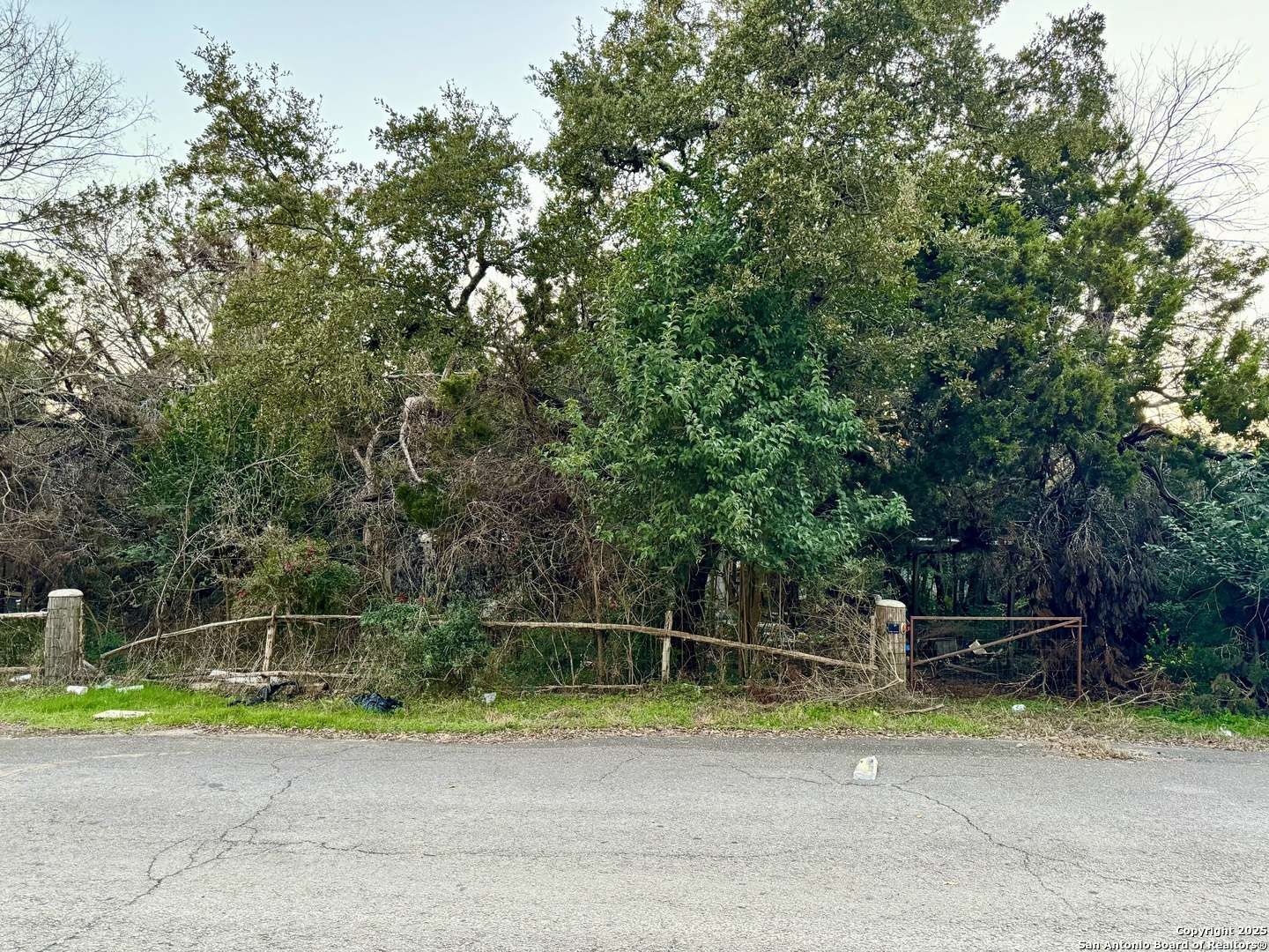 Canyon Lake, TX 78133-6332,440 RIDGEVIEW ST