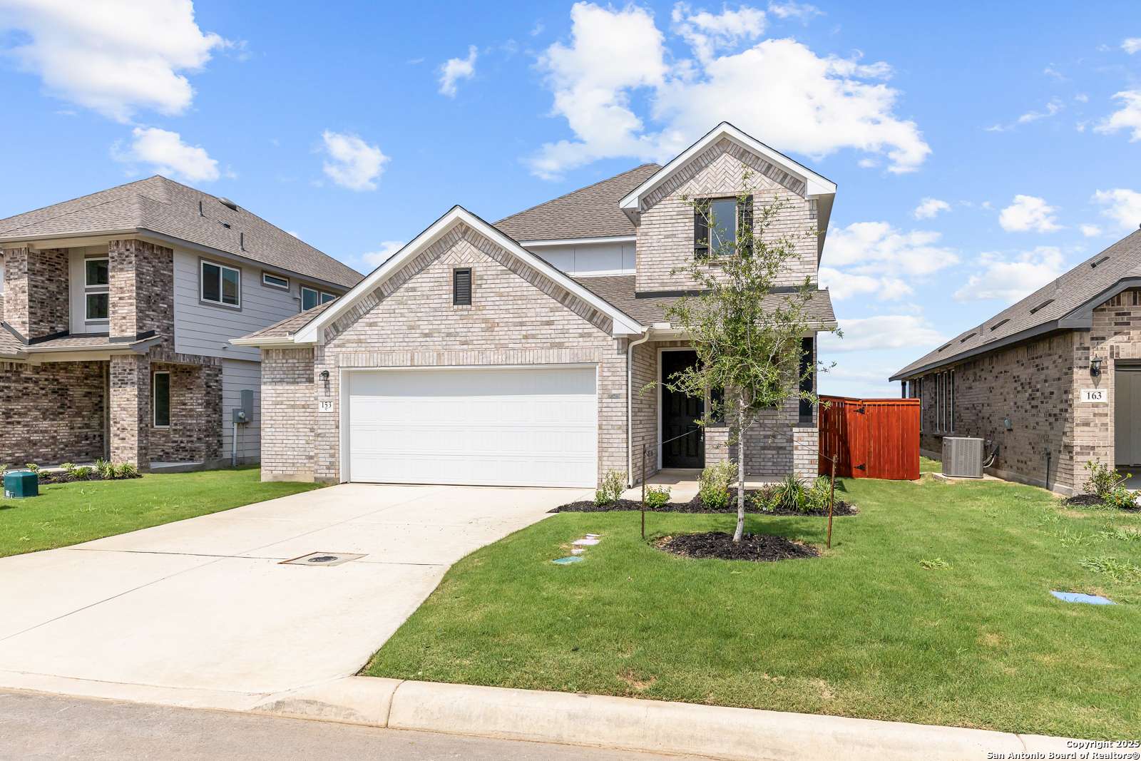 Castroville, TX 78009,153 Heidi Hill