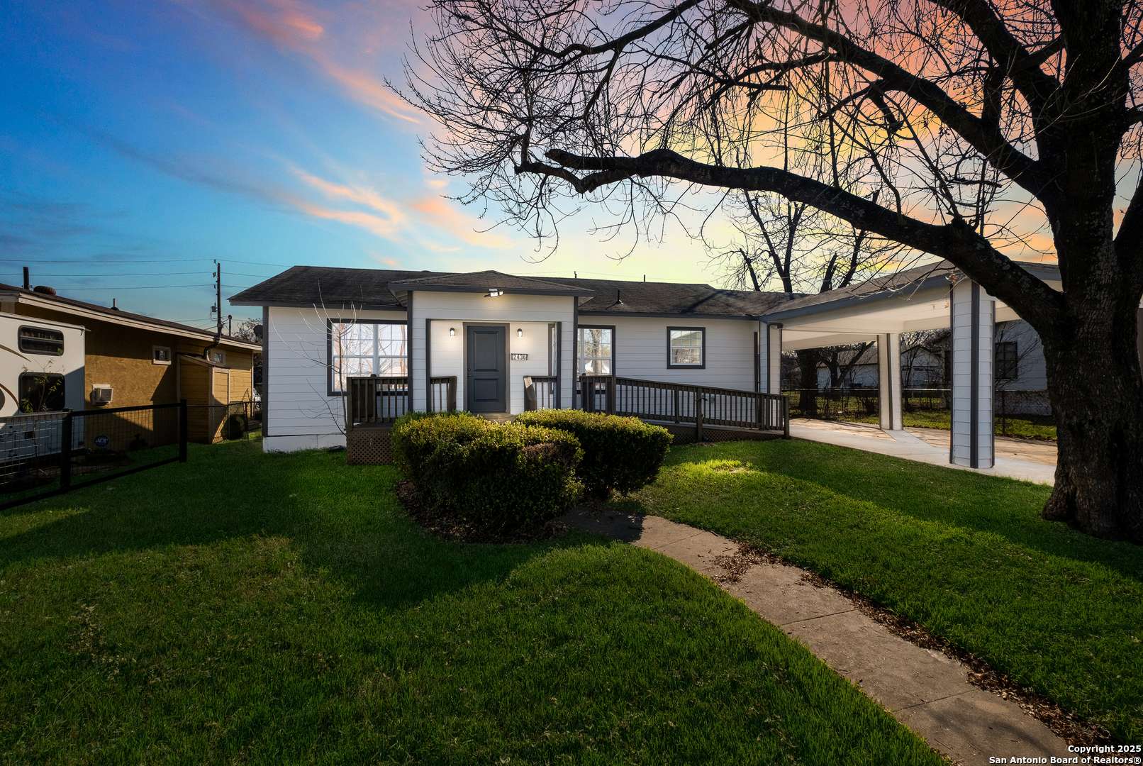 San Antonio, TX 78228-5318,2436 Woodlawn Ave