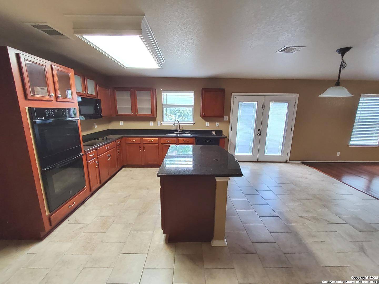 Live Oak, TX 78233,11502 Forest Branch