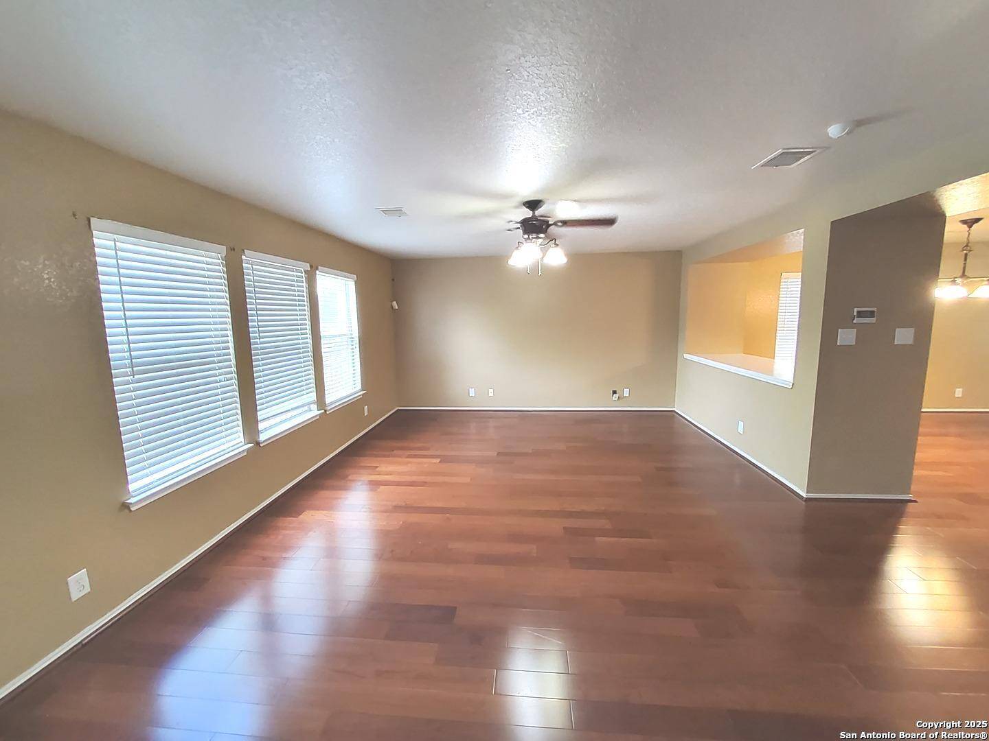 Live Oak, TX 78233,11502 Forest Branch
