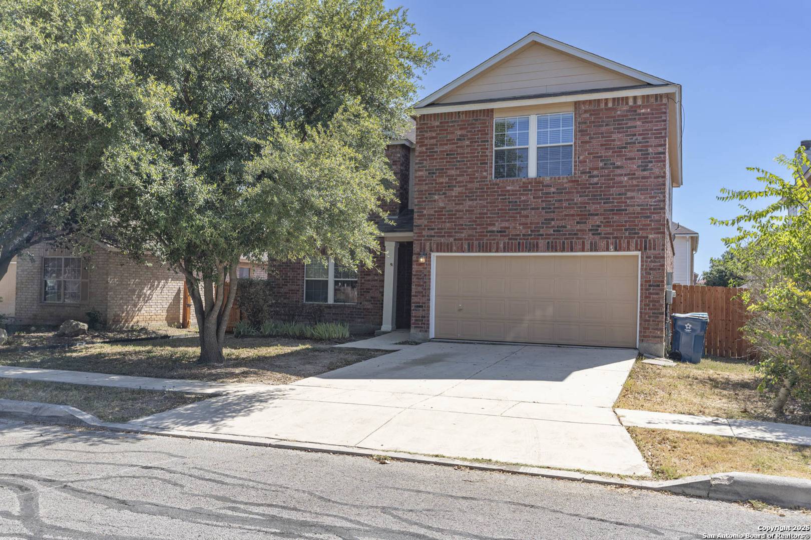 Cibolo, TX 78108-3269,220 WOODSTONE LOOP
