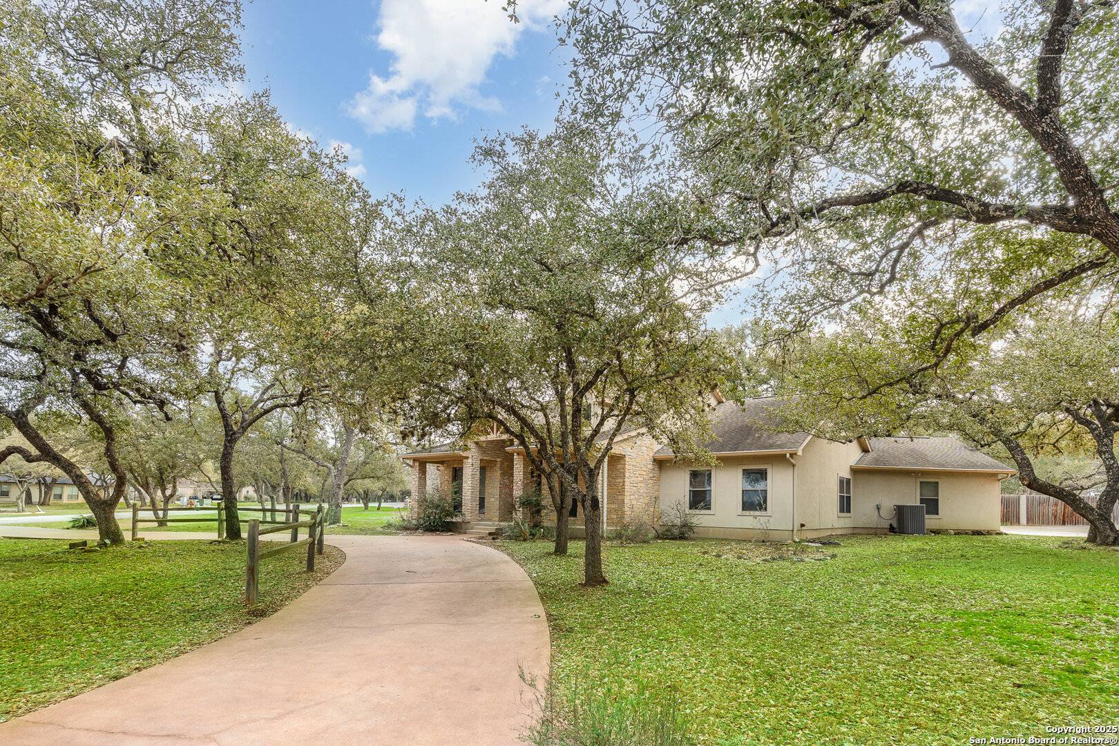 New Braunfels, TX 78132-4427,121 DELANEY RAE