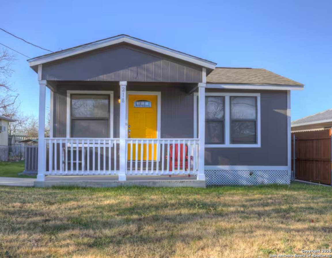 New Braunfels, TX 78130-6444,218 Peach Ave