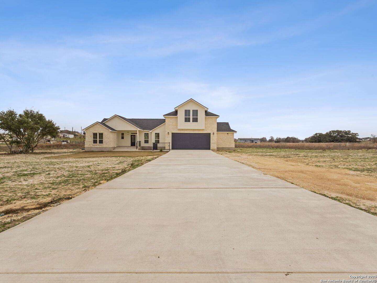 La Vernia, TX 78121,193 Lake View Circle