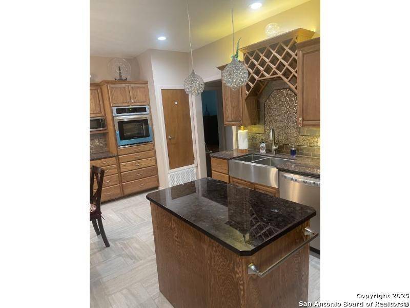 New Braunfels, TX 78130-4644,357 FAUST ST