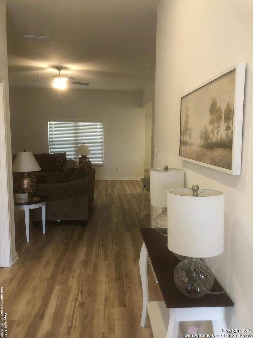 Lytle, TX 78052,16000 WINDVIEW COURT