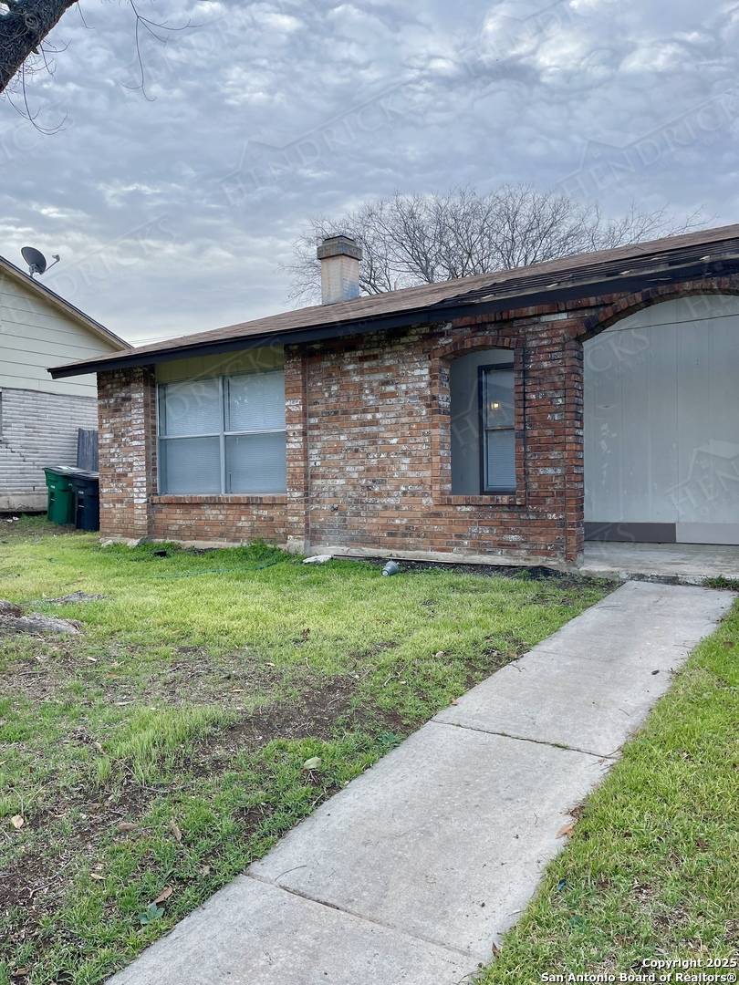 San Antonio, TX 78250,8024 Echo Wind st