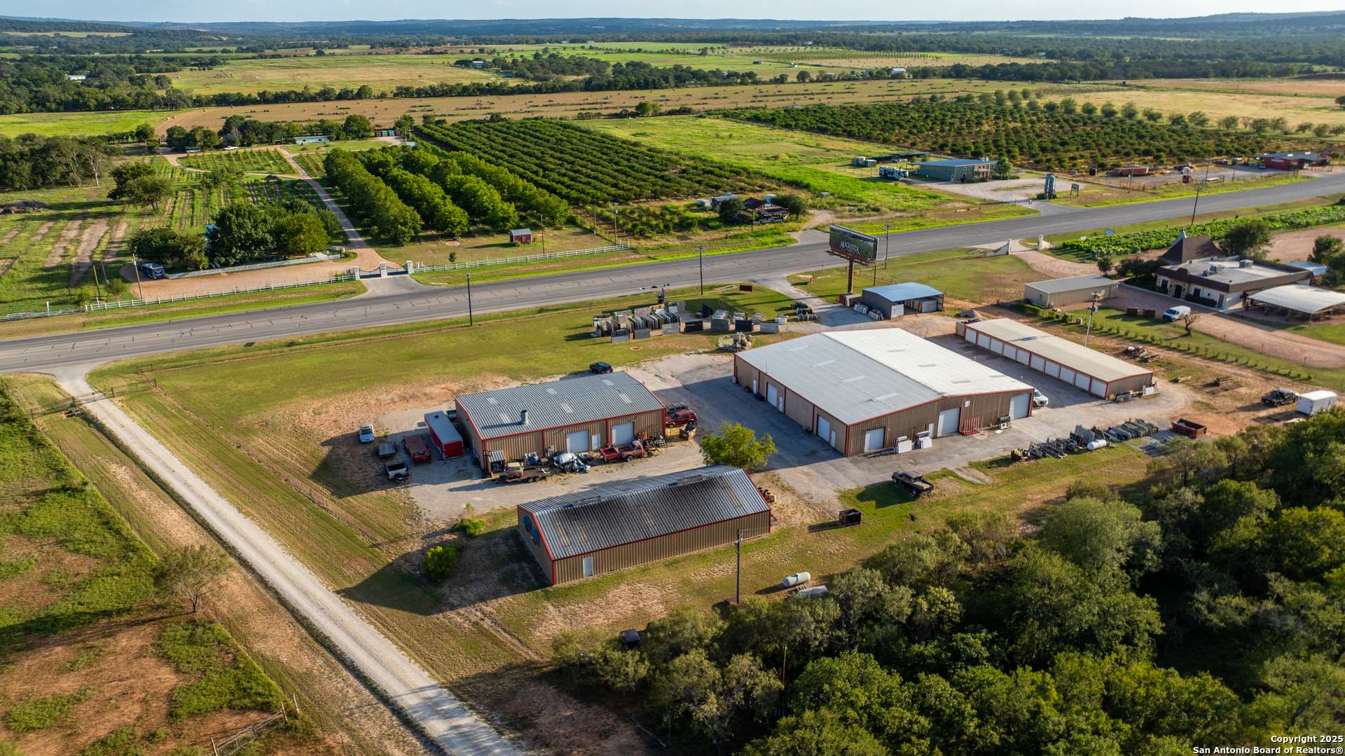 Fredericksburg, TX 78624,10034 us highway 290