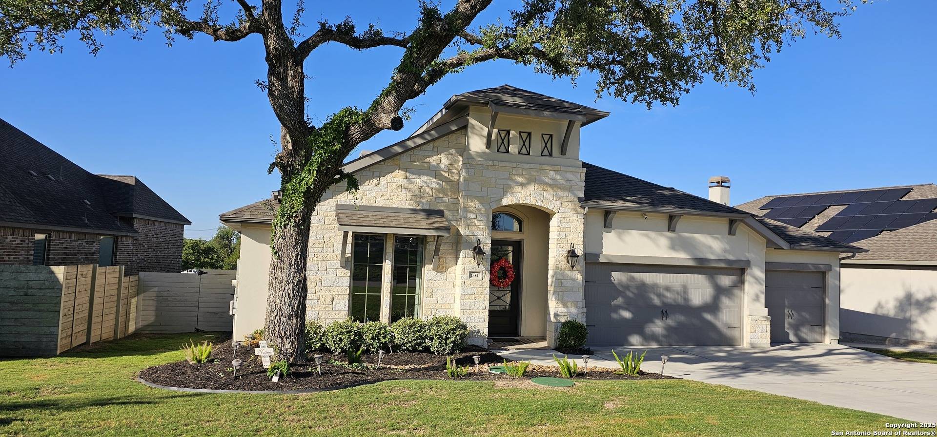 New Braunfels, TX 78132,633 Vale
