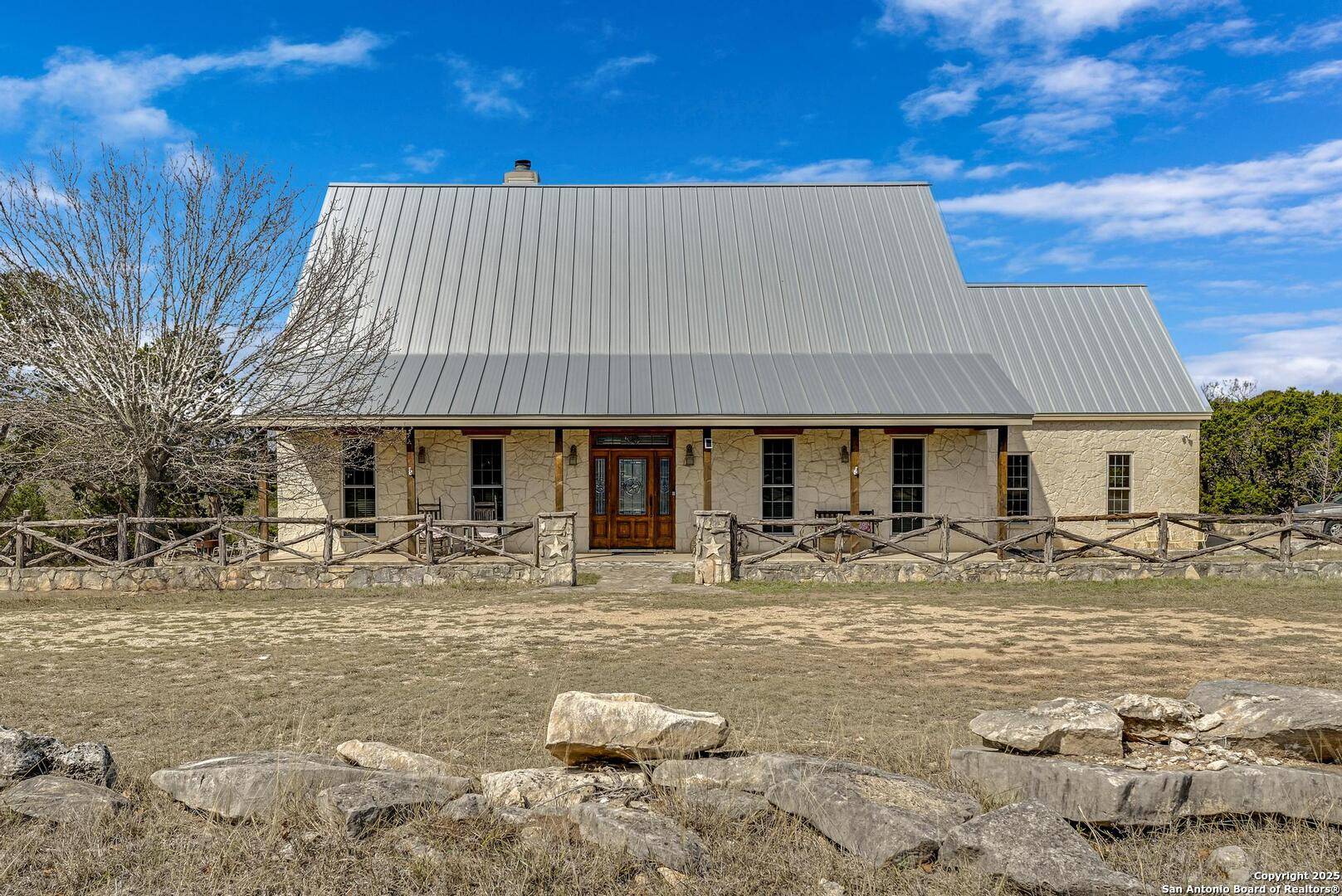 Kerrville, TX 78028,231 Stoney Brook