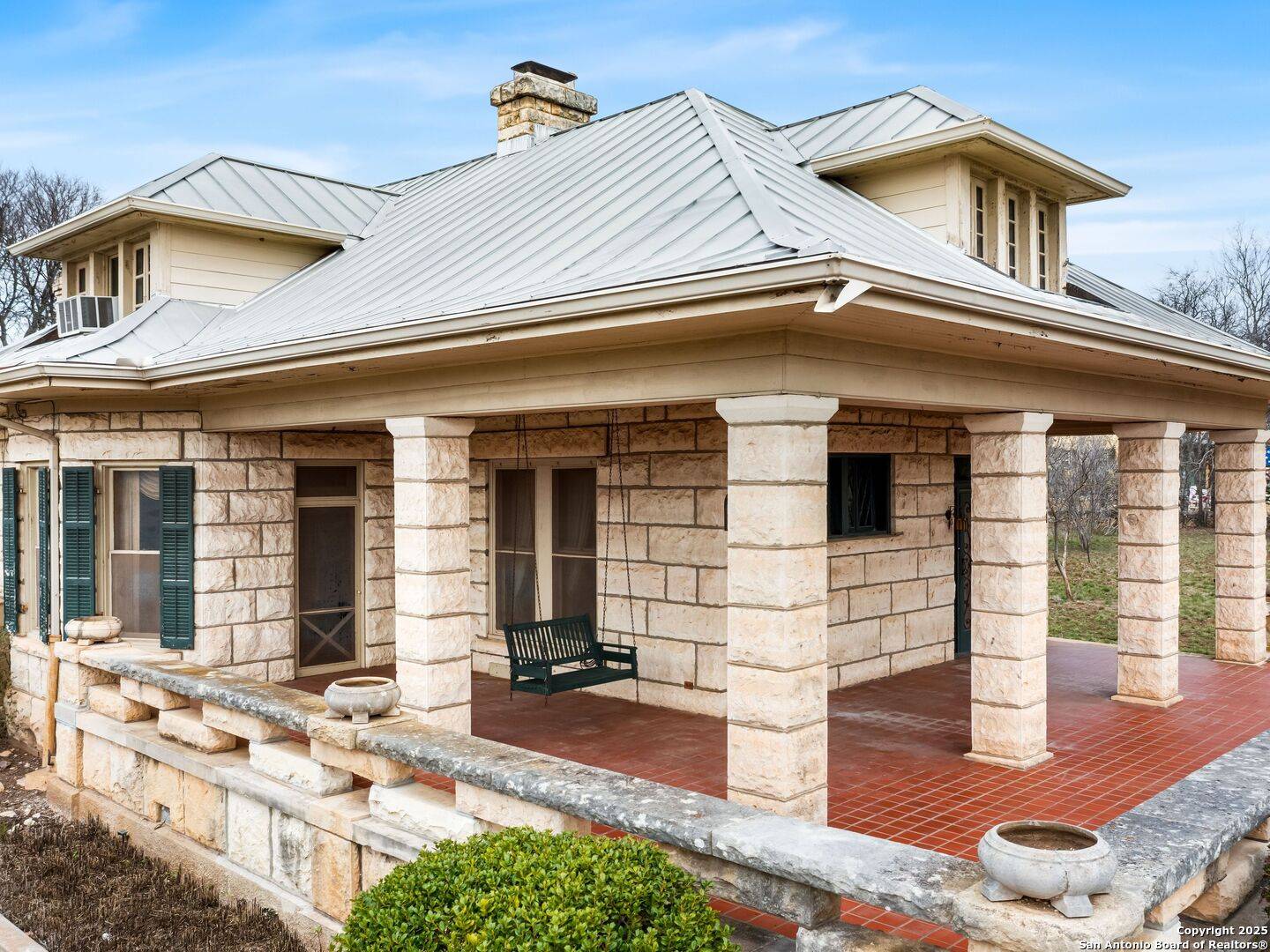 Comfort, TX 78013,506 2nd St