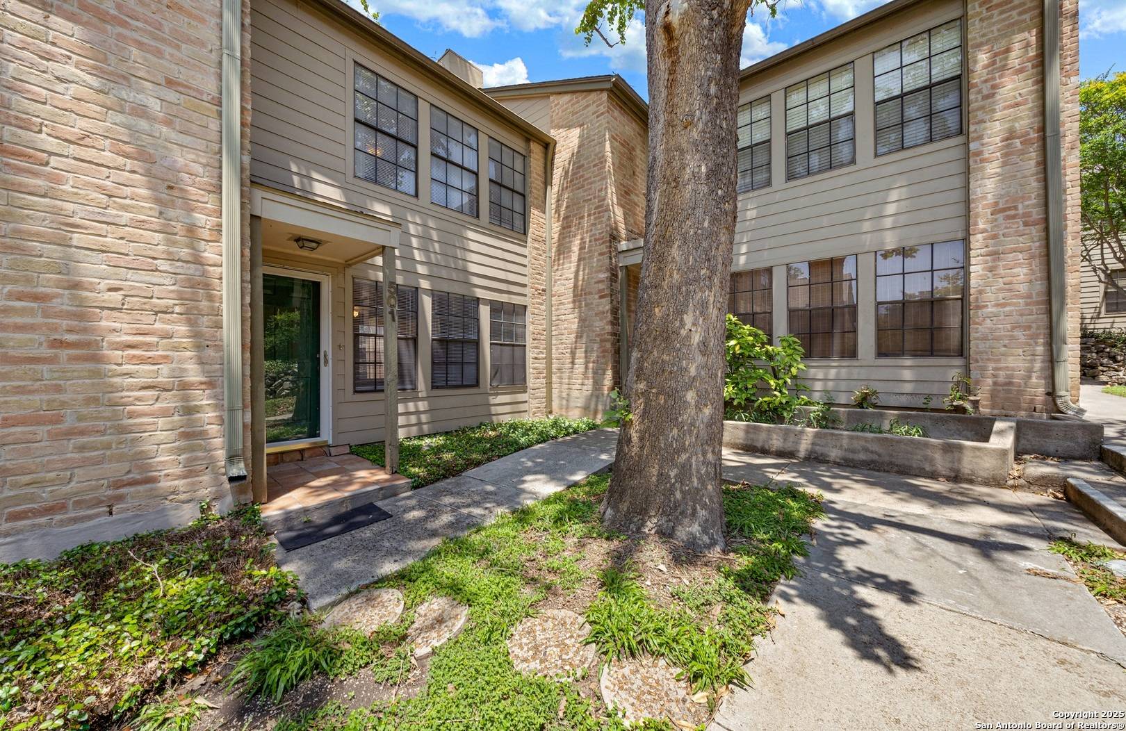 San Antonio, TX 78229,7711 Callaghan Rd UNIT 501
