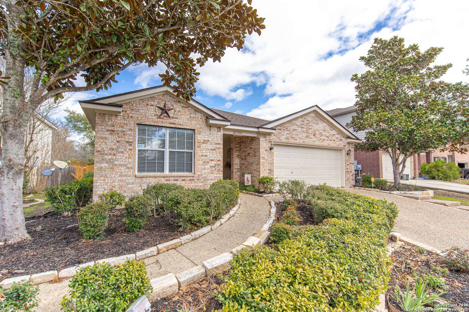 Schertz, TX 78154,3904 Brook Hollow