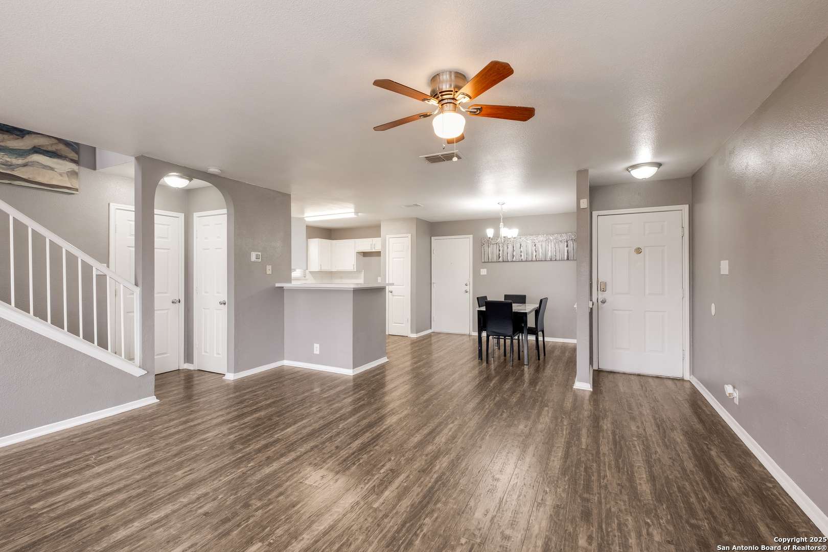 San Antonio, TX 78244,6822 Grapevine Lake