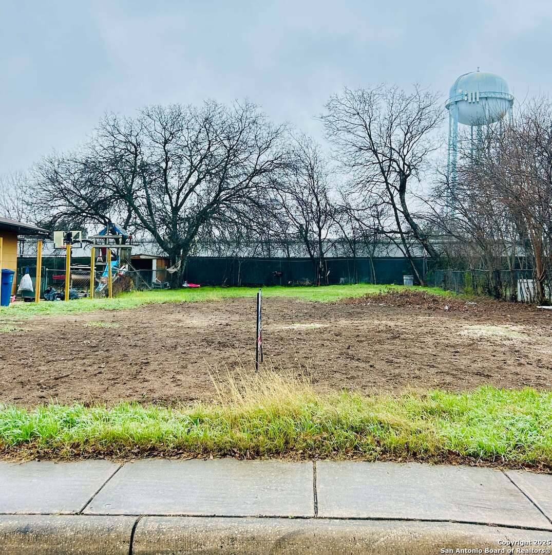 San Antonio, TX 78237,2619 Aiken