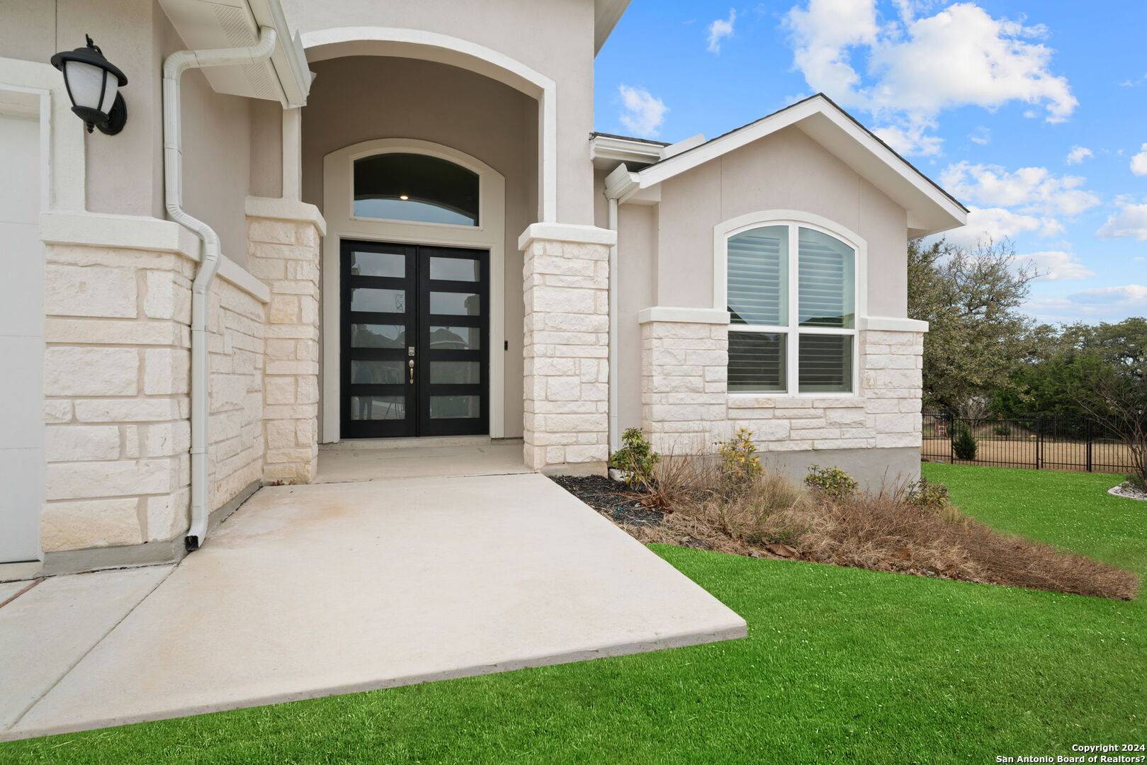 Boerne, TX 78006,136 Wildrose Hill