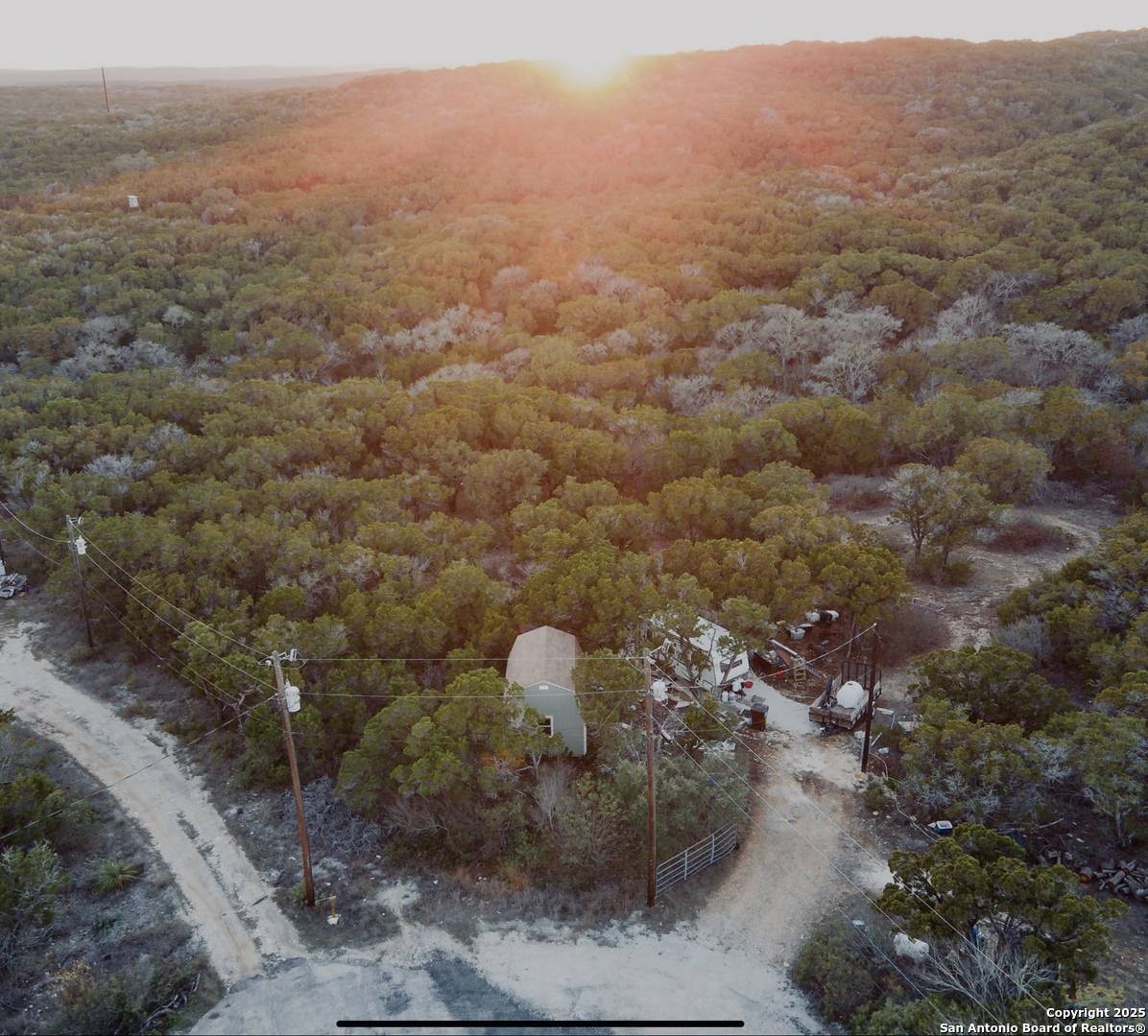 Mico, TX 78056,186 COUNTY ROAD 2709