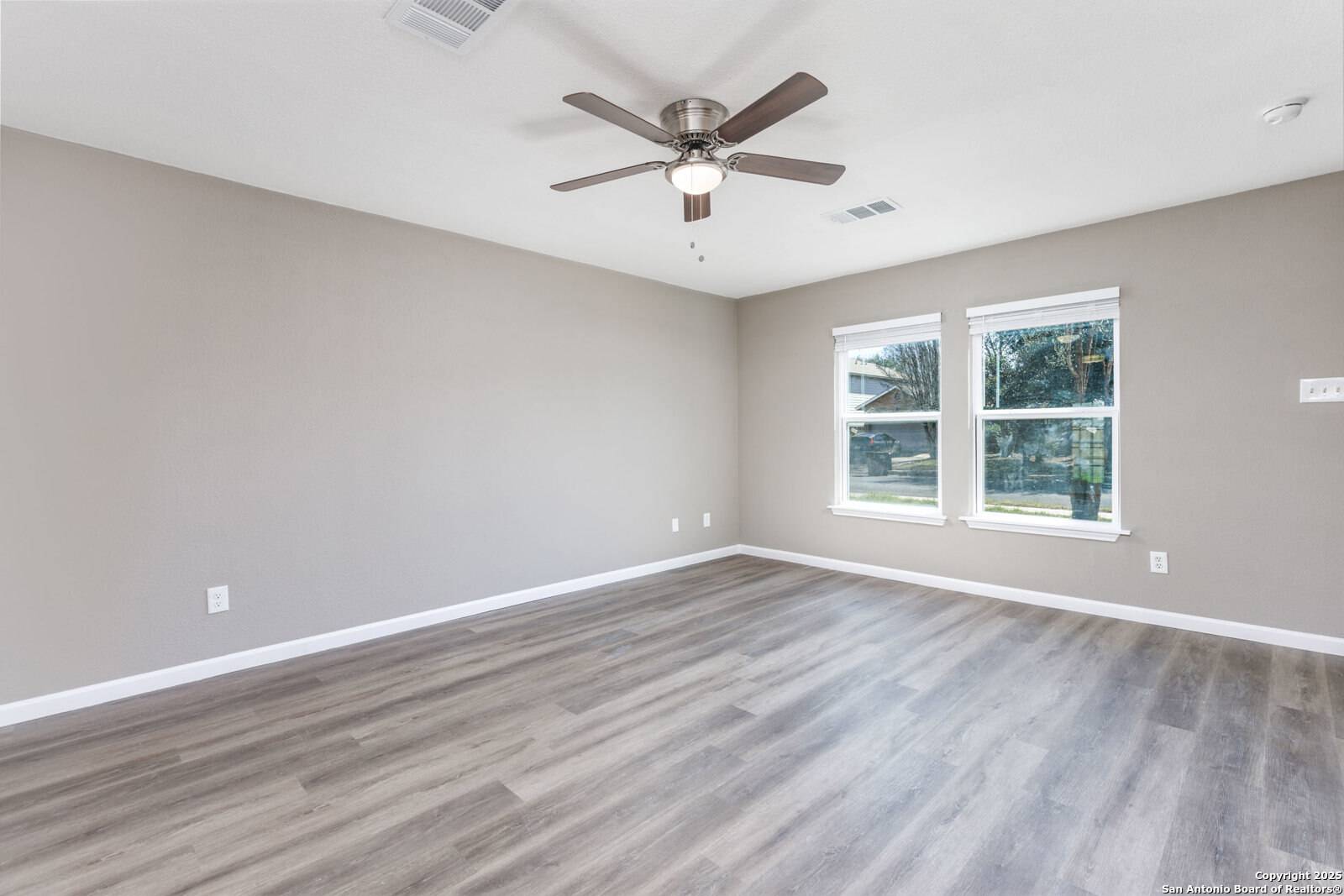 San Antonio, TX 78245-2840,9831 SUNSET PL