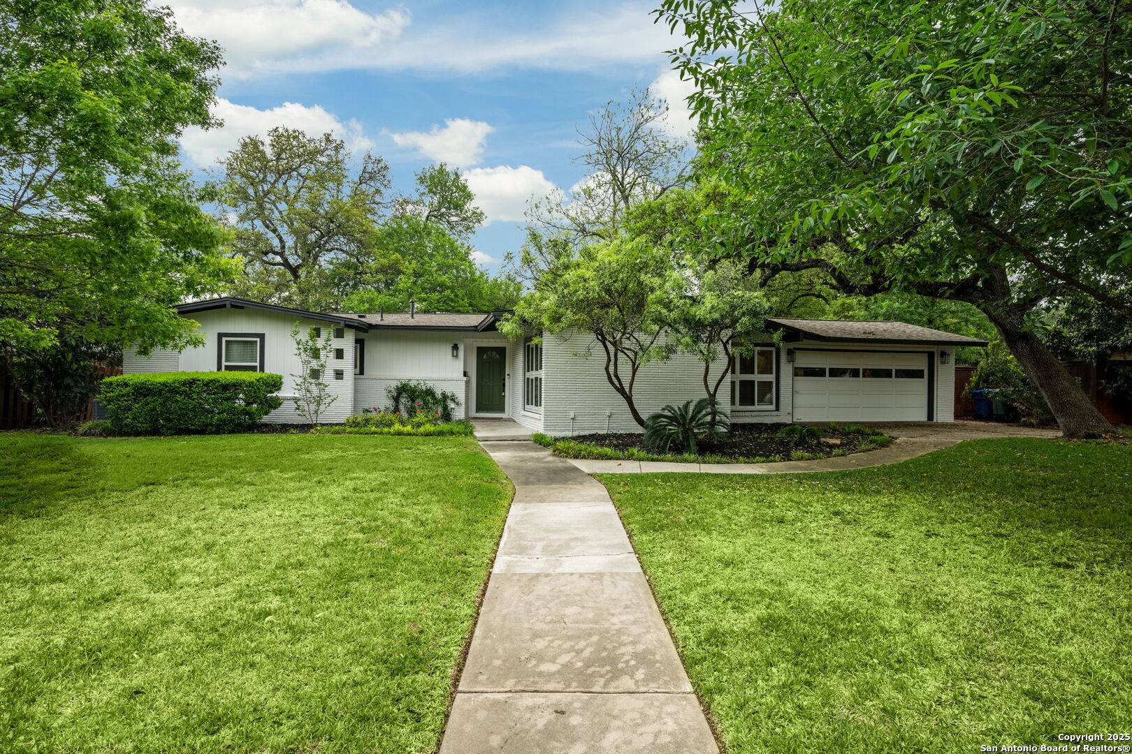 San Antonio, TX 78209,210 Wyndale St